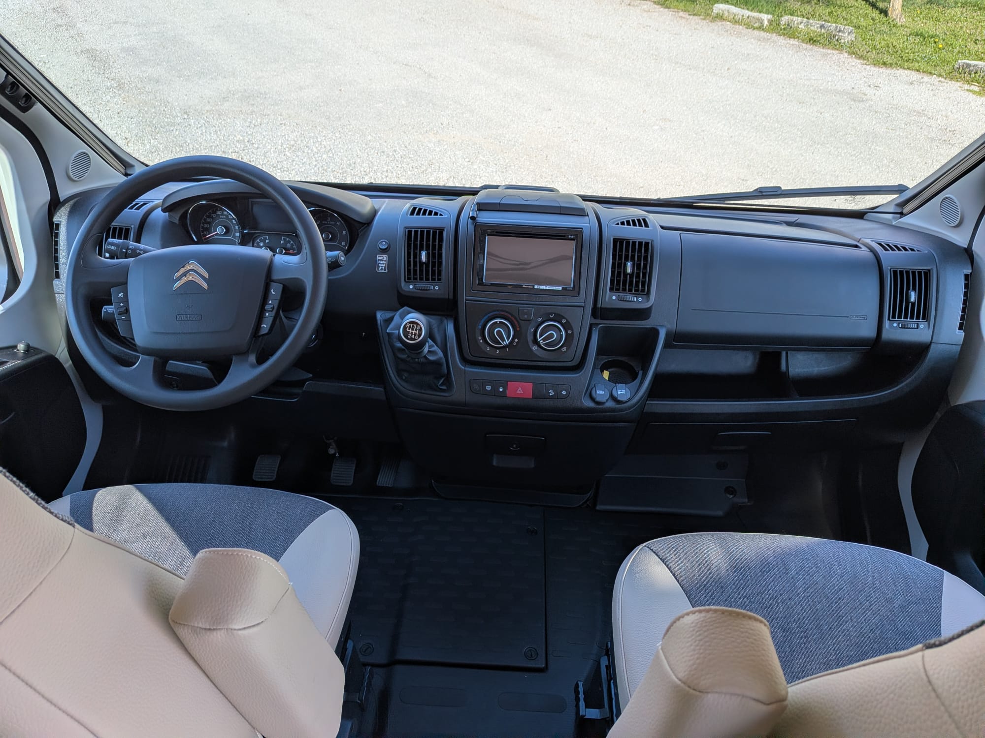 Photo du campervan 'Le Campeo XL'