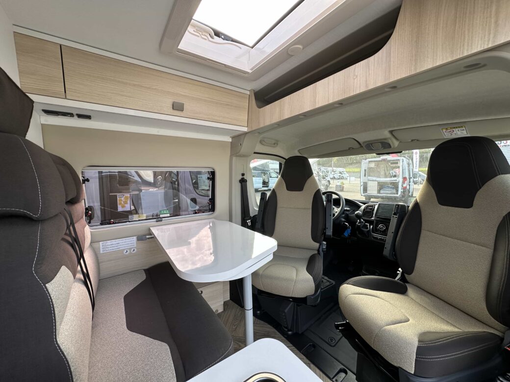 Photo du campervan 'Le Challenger'